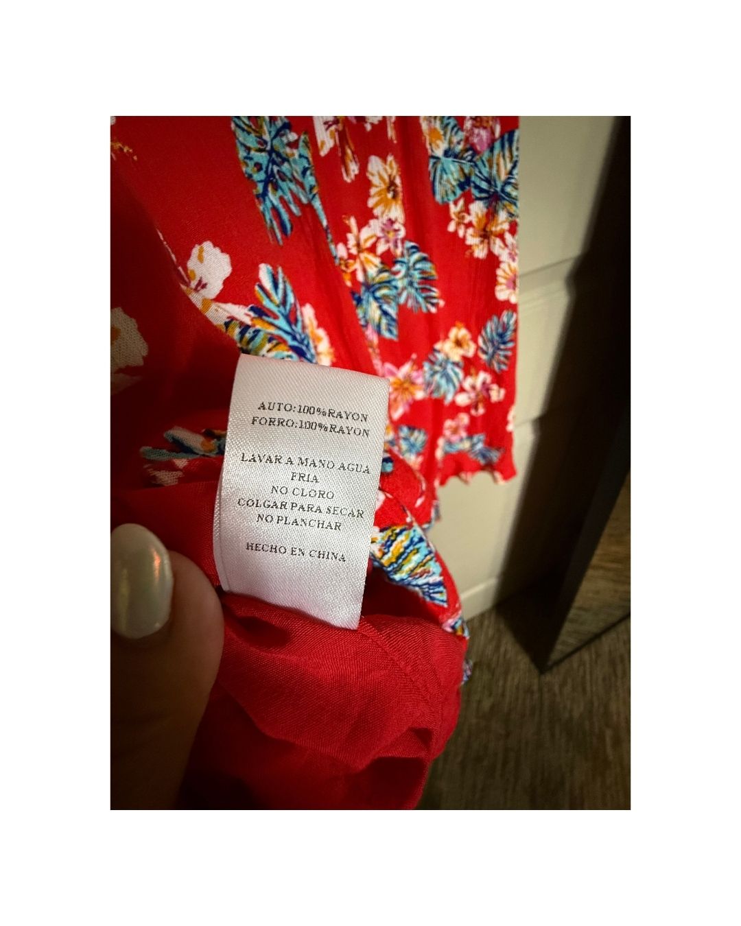 Sadie & Sage Red Floral Wrap Dress – Size Large