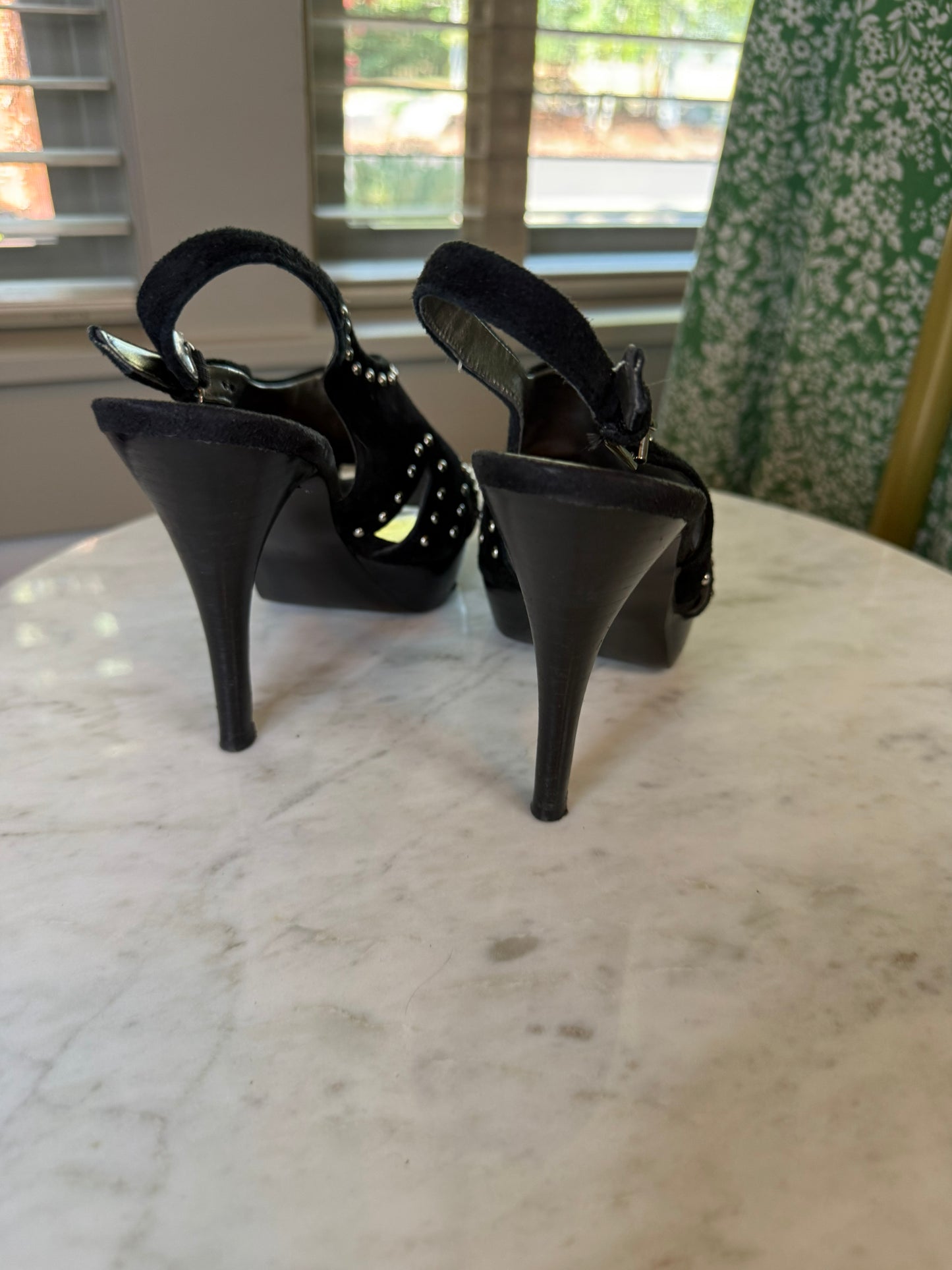 Marc Fisher Teron Black Suede Studded Platform Heels – Size 6