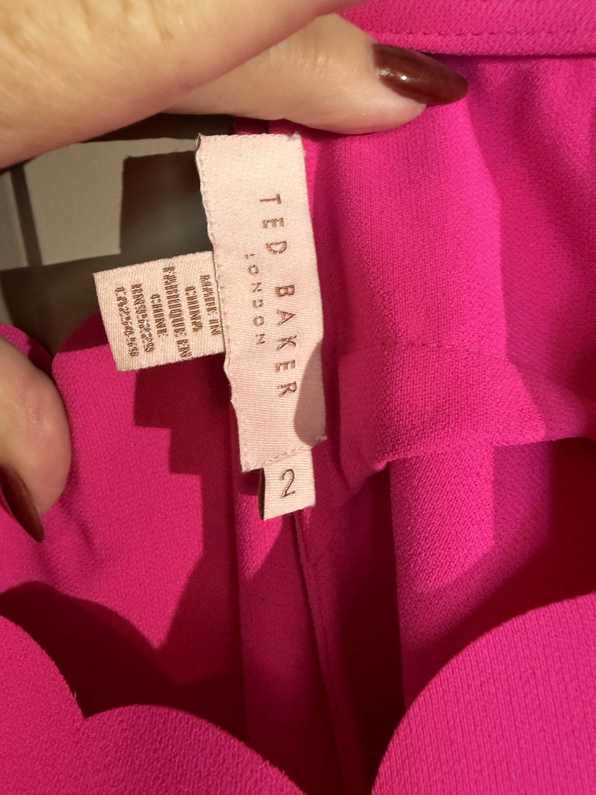 Ted Baker "Siina"  bright Pink/Fuscia scallop neck camisole  Sz 4-6